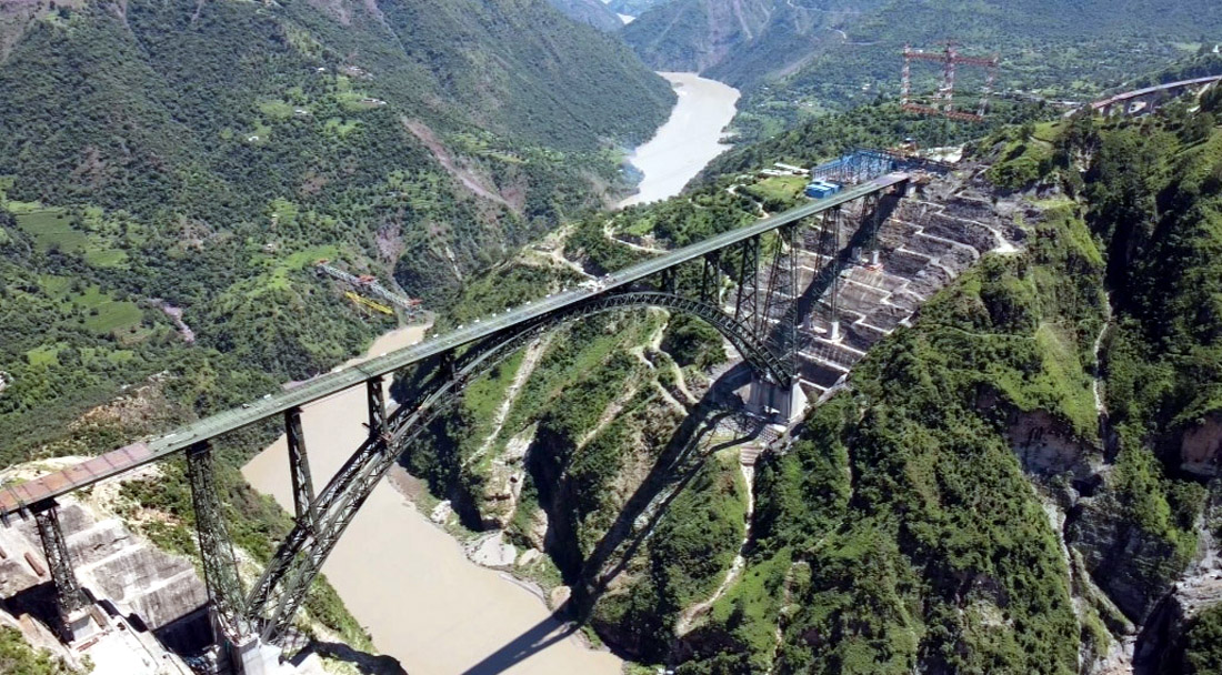 Railway bridge over river Chenab completed on Saturday. - Excelsior/Romesh Mengi