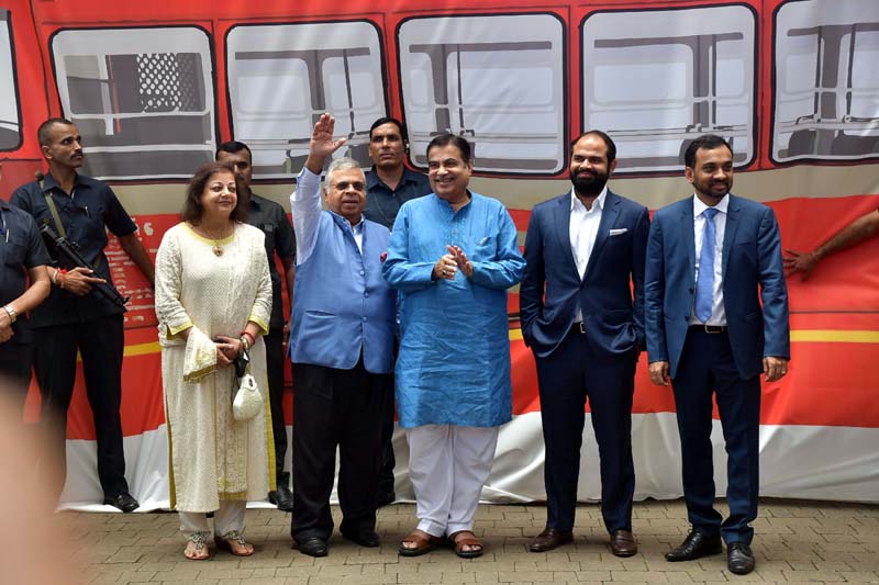 Nitin Gadkari Union Minister of Road Transport and Highways with Ashok Hinduja, Chairman Hinduja Group of Companies and Shom Hinduja Director of Ashok Leyland, Mahesh Babu,CEO Switch Mobility during the launch of India's 1st Electric Air Condition Double Darker Bus, in Mumbai on Thursday. (UNI)