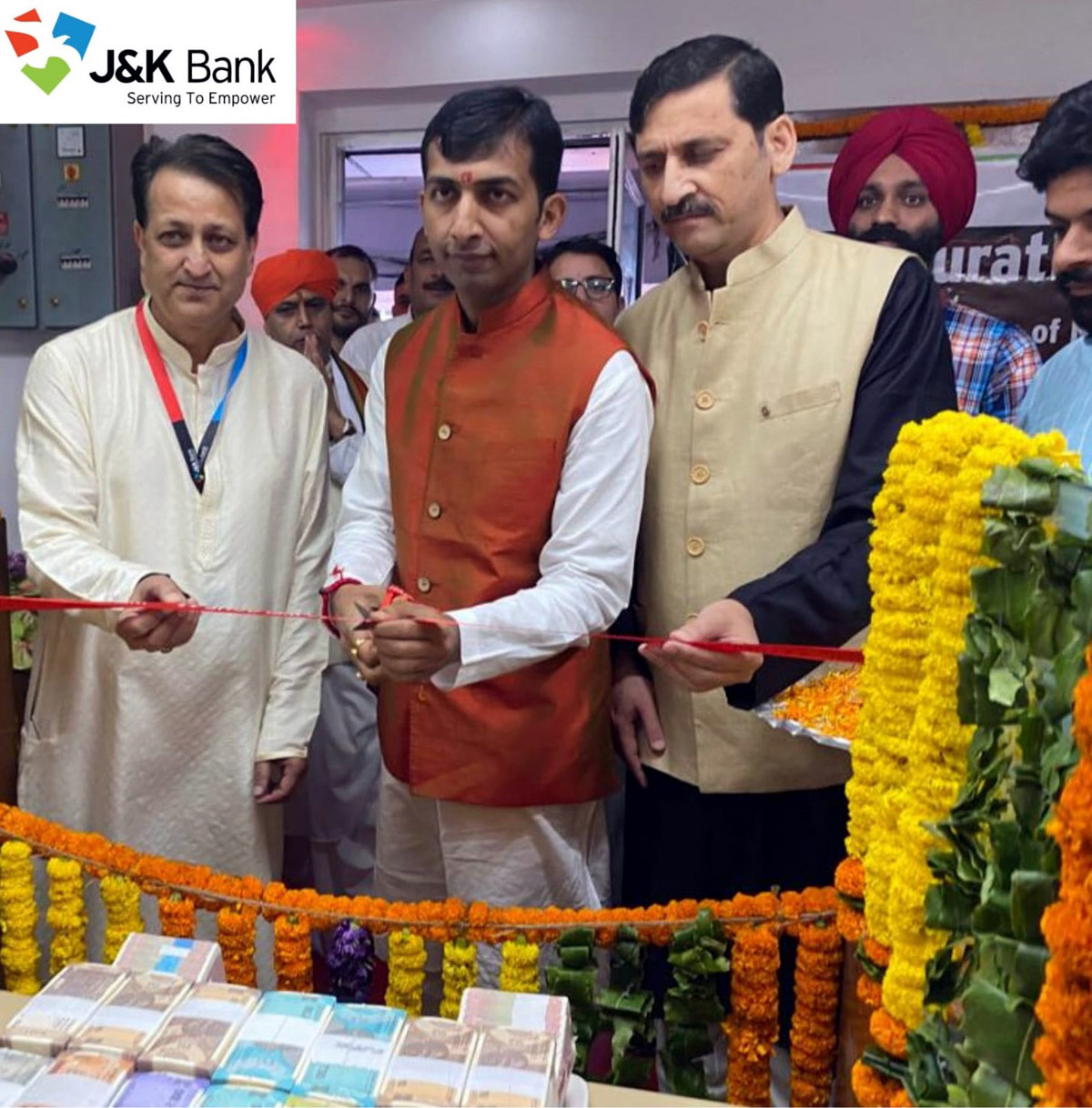 CEO SMVDSB Anshul Garg with JK Bank’s GM and Divisional Head Sunit Kumar inaugurating special counter at SMVD Bhawan.