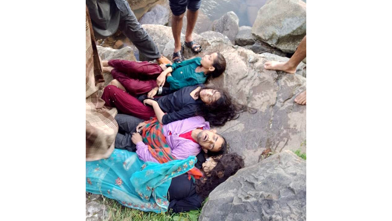 Bodies of four siblings who were found drowned in Nallah in Ramnagar.