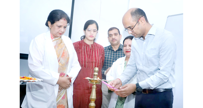 Secy Health Bhupinder Kumar inaugurating CME on Palliative Care, Cancer Pain Management at GMC Jammu.