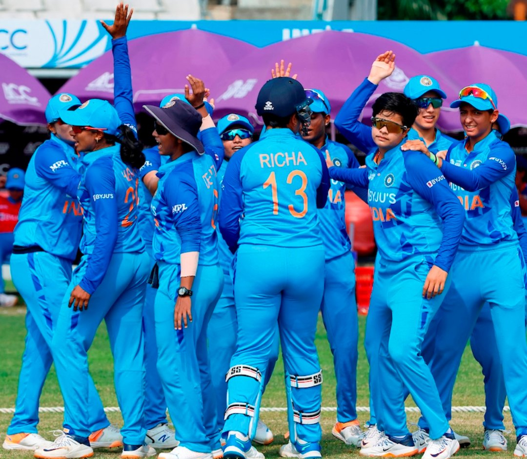 Renukas heroics help all-round India clinch seventh Asia Cup title, defeat Sri Lanka by 8-wickets in final