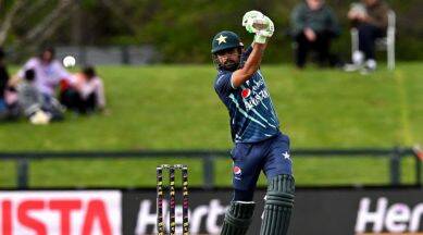 Pakistan Beats Bangladesh By Seven Wickets At NZ Tri-series - Jammu ...