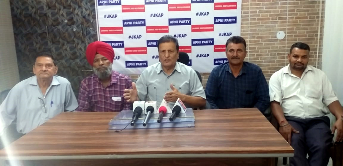 Apni Party's State Coordinator of OBC Wing, Madan Lal Chalotra addressing a press conference at Jammu on Tuesday.