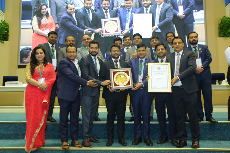 Members of J&K Branch of ICAI receiving award during function in New Delhi.