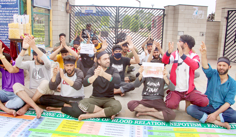 Job aspirants of F&ES Department sitting on hunger strike in Jammu on Thursday. — Excelsior/Rakesh