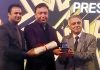 Satish Jandiyal receiving Award for Excellence in Printing in Mumbai on Thursday.