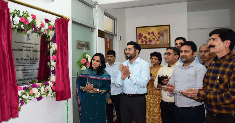 Prerna Puri inaugurating Conference Hall at Directorate of Information, Media Complex, Jammu.