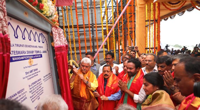 Union Ministers G K Reddy and Dr Jitendra Singh and LG Manoj Sinha at the inauguration of Balaji temple in Jammu on Thursday. —Excelsior/Rakesh