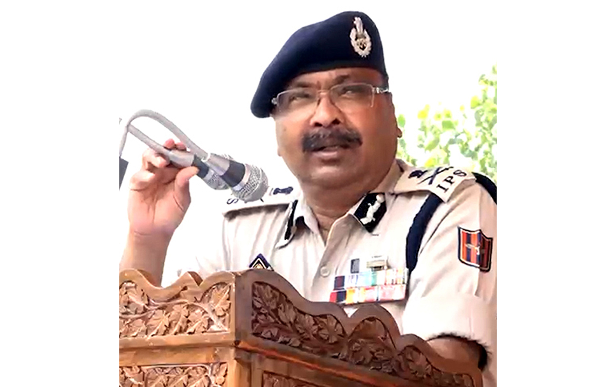 Pak still radicalising youngsters to kill innocent people: DGP - Daily ...