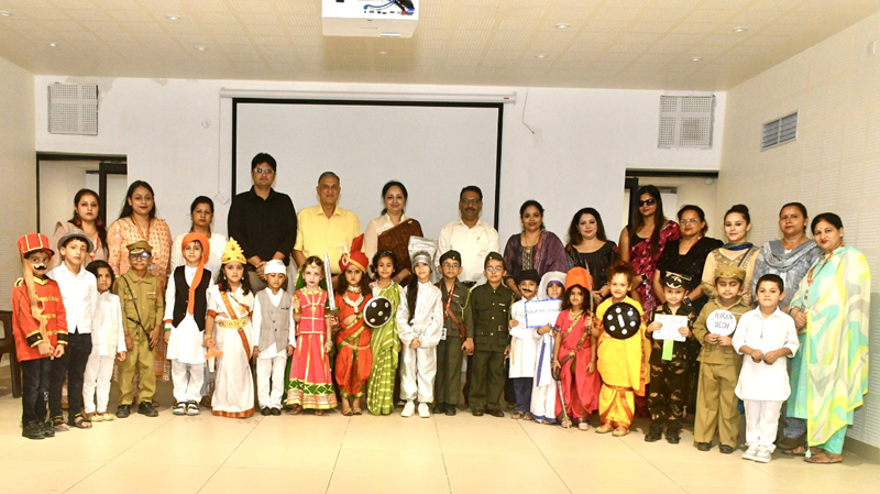 Fancy dress as Indian flag, Ist prize winner, Best Fancy dress competition  idea for kids - YouTube