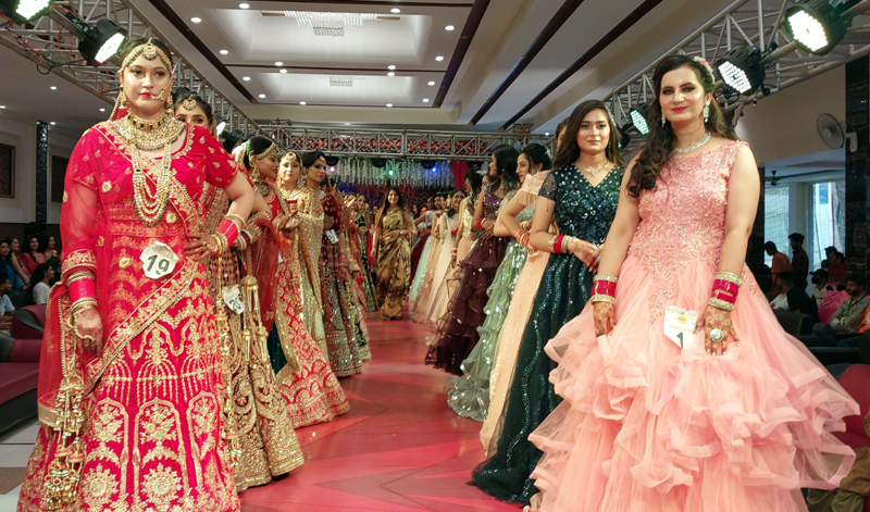 Models participating in a fashion show at Bari Brahmana on Wednesday.