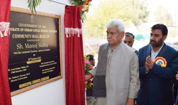 Lt Governor Manoj Sinha inaugurating development projects of Urban Local Bodies in Kashmir.