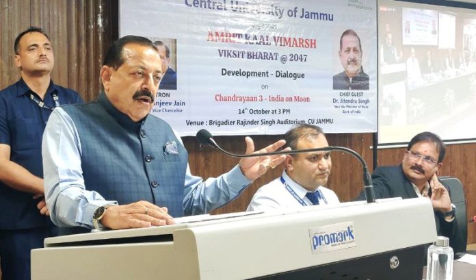 Union Minister Dr Jitendra Singh delivering inaugural cum keynote address at the 'Campus Dialogue' on Chandrayaan 3' organised by Central University of Jammu on Saturday.