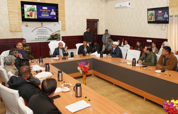 LG Ladakh Brigadier (Dr) BD Mishra (Retired) interacting with Government officers during a UT-level event of 'Meri Maati Mera Desh', at Conference Hall of DC office Leh.