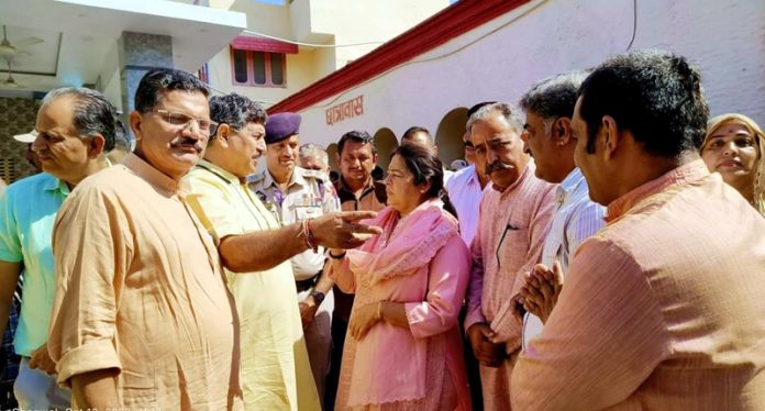 Union Minister, Meenakshi Lekhi interacting with MP Jugal Kishore Sharma and others during her visit to Ghagwal in Samba district on Tuesday.