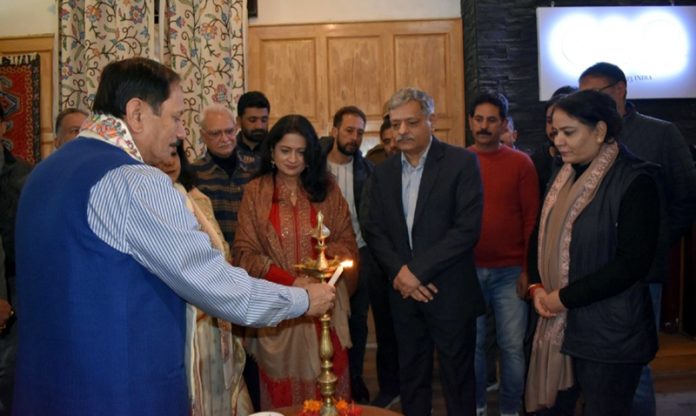 Advisor Bhatnagar inaugurating art exhibition at Srinagar on Sunday.