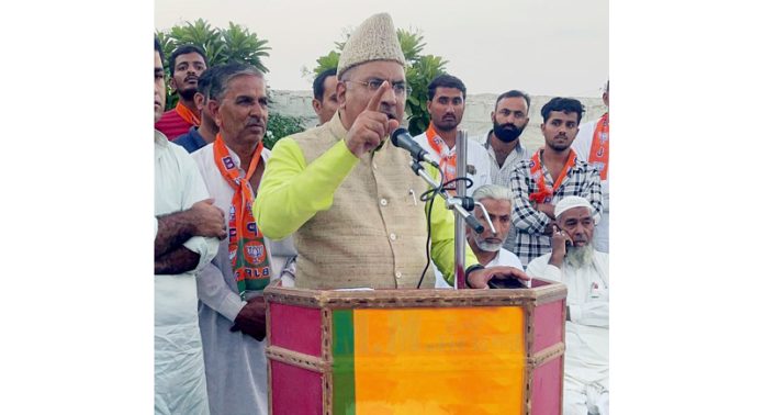 MP (RS), Gulam Ali Khatana addressing an election meeting at Pokhran in Rajasthan on Monday.