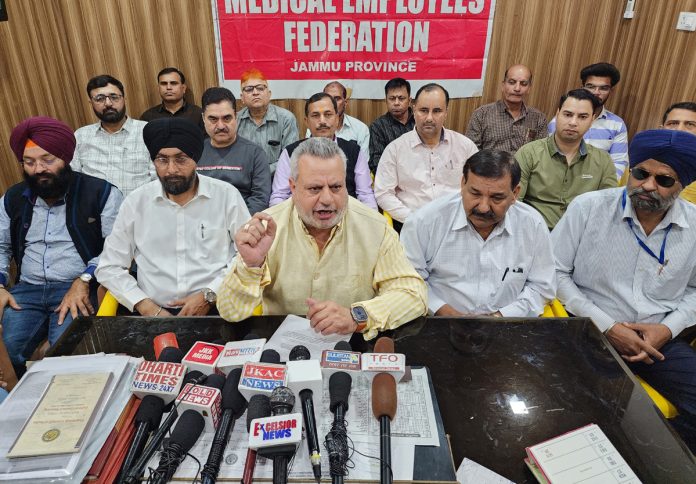 JKMEF president Sushil Sudan addressing a press conference at Jammu on Thursday. — Excelsior/Rakesh