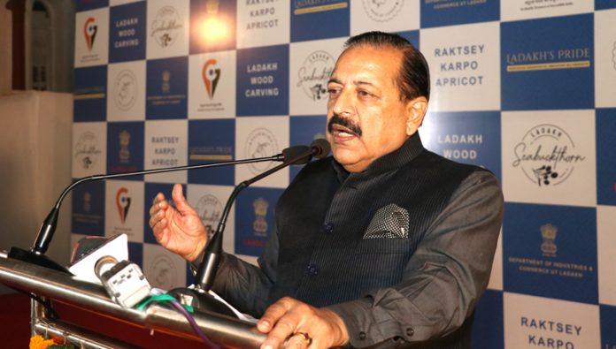 Union Minister Dr Jitendra Singh speaking after inaugurating the exhibition ‘Ladakh’s Pride’ at New Delhi.