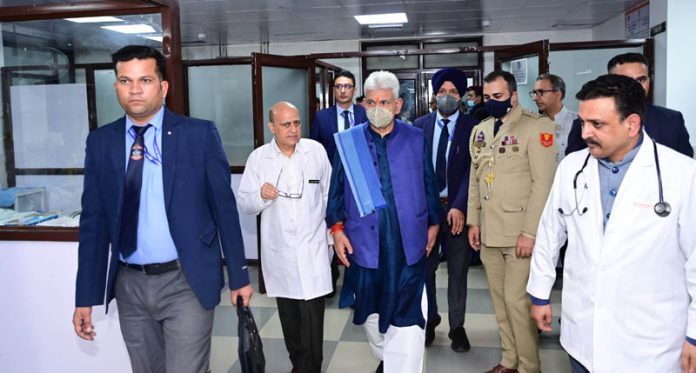 LG Manoj Sinha during visit to the GMC Jammu on Friday.