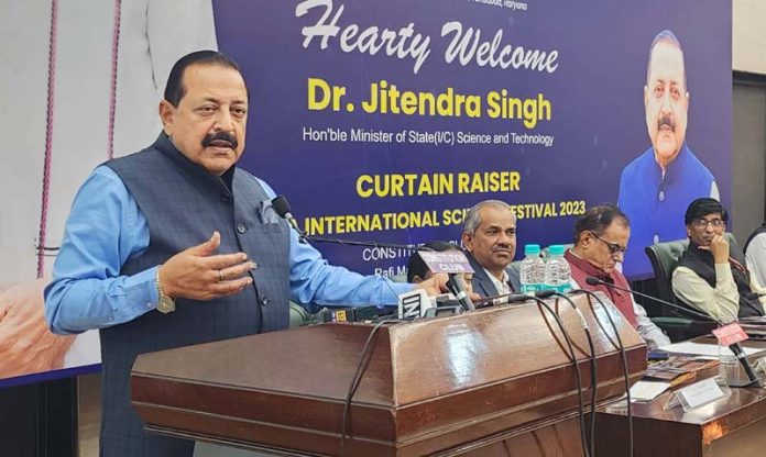 Union Minister Dr. Jitendra Singh briefing the media about the upcoming 9th India International Science Festival (IISF) - 2023 to be held at Faridabad in January 2024, at Constitution Club, New Delhi on Thursday.