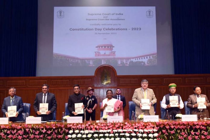 President Droupadi Murmu with Chief Justice of India DY Chandrachud and others during Constitution Day celebrations organised by the Supreme Court of India in New Delhi on Sunday.