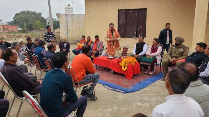 MP Jugal Kishore Sharma addressing a meeting at village Khada Madana in Vijaypur on Thursday.