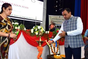 Div Com inaugurating JK UT Foundation Day function.