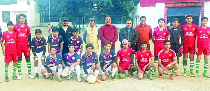 Players posing with chief guest for group photograph at Samba on Friday.