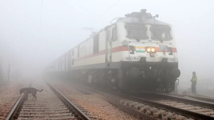 134 Flights Delayed, 22 Trains Running Late As Dense Fog Grips Delhi