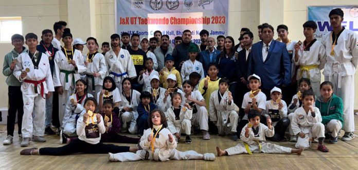 A two-day long J&K-UT Taekwondo Championship concluded here today. The event was organized by Taekwondo Association of J&K at Indoor Sports Complex, Bhagwati Nagar, Jammu where athletes from different districts participated. Danveer Singh Chib was Chief Guest on this occasion who was accompanied by Ravinder Sharma, Mukesh Thakur, Qumiti Lal Jain, Danish Sharma, Deepak Dogra, Pawan Kumar and Suresh Kumar.
