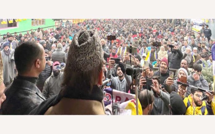 Former CM and DPAP chairman Ghulam Nabi Azad addressing public rally in Sopore on Sunday.