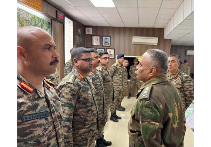 Army chief Gen Manoj Pande interacting with troops and Commanders during his visit to Poonch district on Monday. -Excelsior/Rahi Kapoor