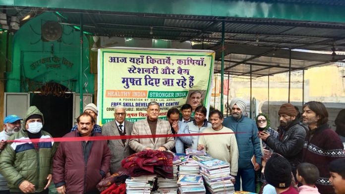 Hira Lal Abrol, Chairman, HISI along with others during a donation camp in Jammu on Thursday.