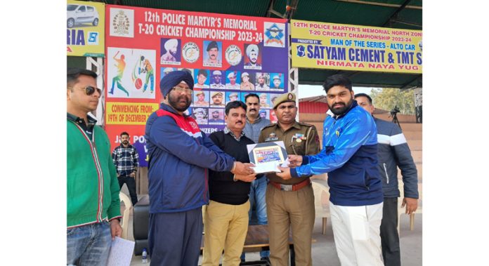 Dignitaries presenting Man of the Match award to a player on Wednesday.