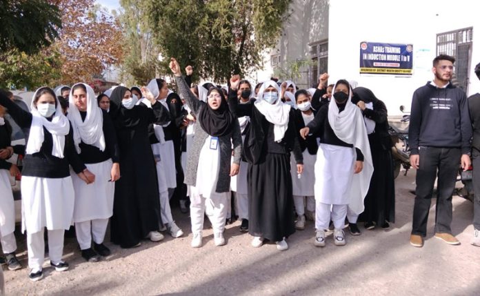 Nursing students of GMC Rajouri protesting on Friday. -Excelsior/Imran