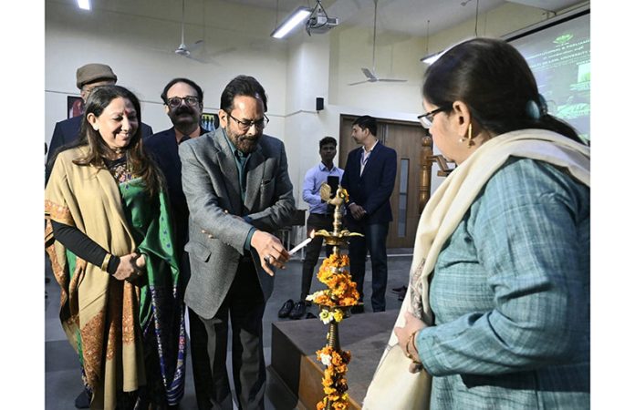 BJP leader Mukhtar Abbas Naqvi Lighting the ceremonial lamp at the inauguration 