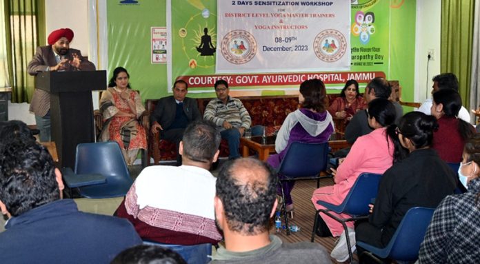 Director Ayush Dr Mohan Singh addressing the participants of Yoga Sensitization Workshop at Government Ayurvedic Hospital, Jammu.