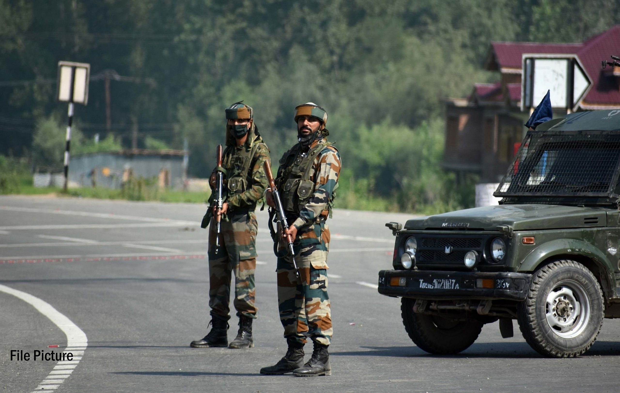 Encounter Breaks Out Between Security Forces, Terrorists In J&K’s Shopian