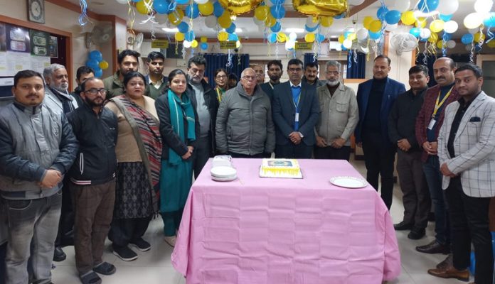 Prominent businessmen and staff members of UCO Bank Raghunath Bazaar (Jammu) with AGM Ravinder Singh.
