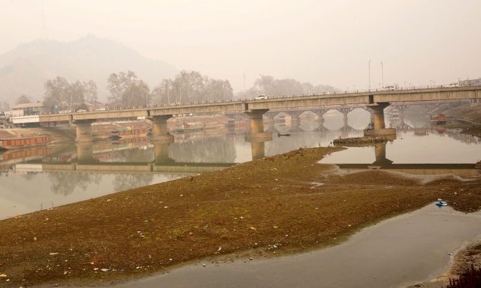 Night Temperature Improves In Jammu, Bone-Chilling Cold Continues In Kashmir