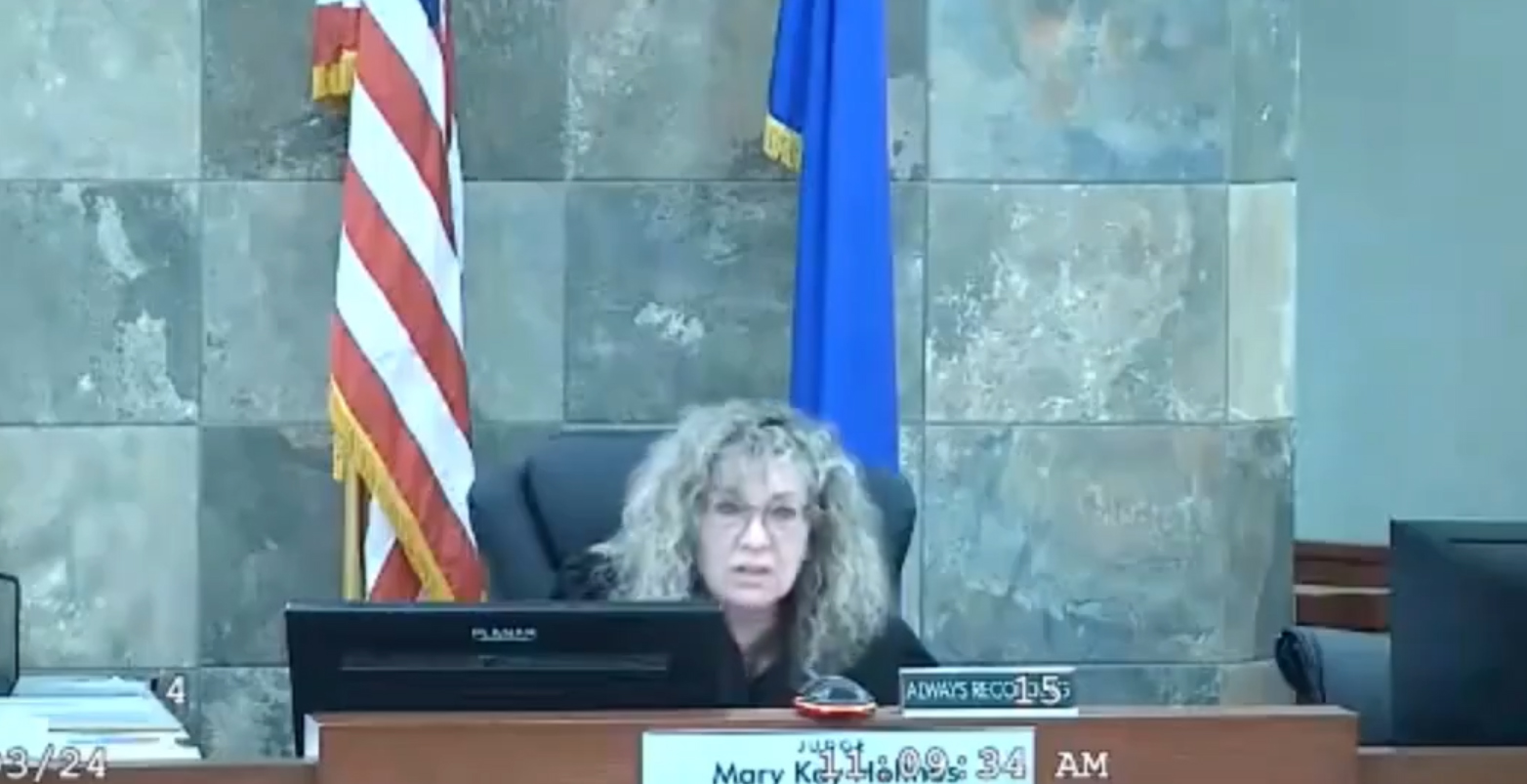 Nevada Judge Attacked By Defendant During Sentencing In Vegas Courtroom