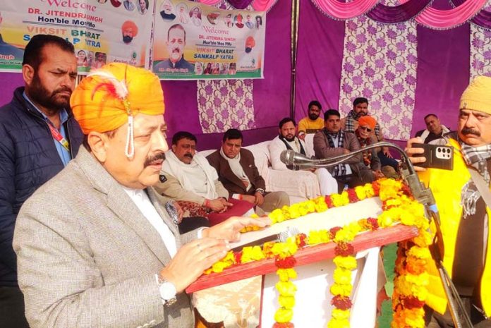 Union Minister Dr Jitendra Singh addressing a gathering at Barnoti, Kathua on Monday. -Excelsior/Pardeep