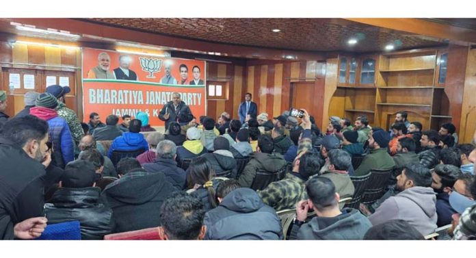 Tarun Chugh, National General Secretary of BJP and party incharge for J&K and Ladakh, addressing a party workers meeting on Wednesday.