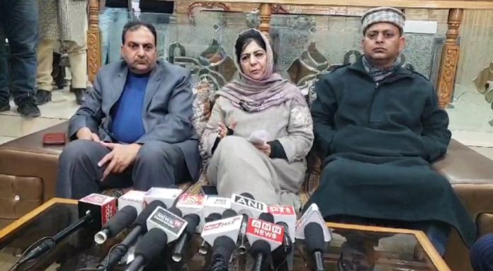 PDP president Mehbooba Mufti addressing press conference in Poonch on Sunday. — Excelsior/Waseem