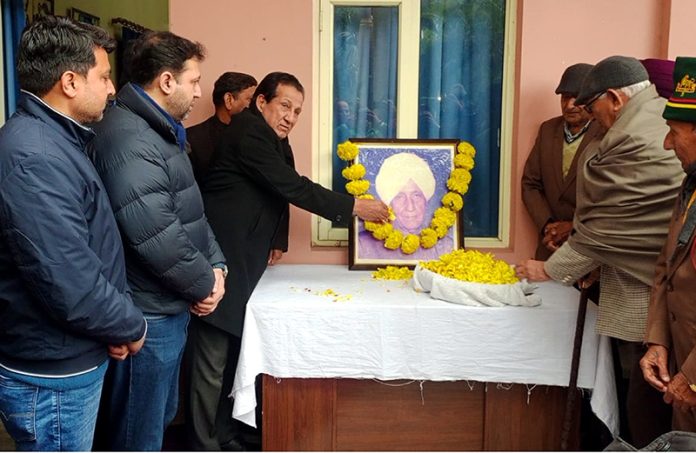 Floral tribute being paid to former Rajput Sabha president, Th Baldev Singh Chib at a function in RS Pura on Sunday.