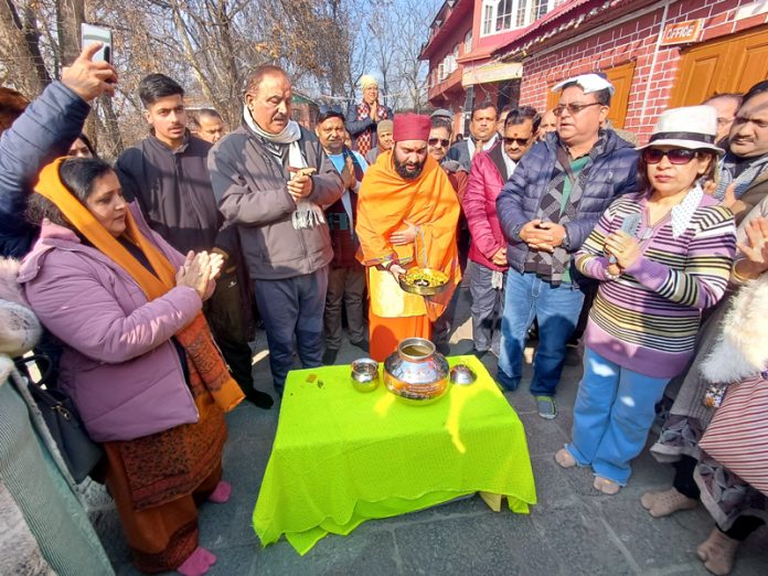 ‘kalash’ From Ayodhya Installed At Martand Sun Temple Premises - Daily 