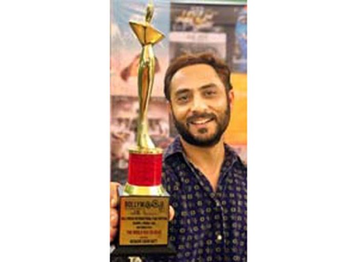 Mudasir Zafar’s film wins best film award