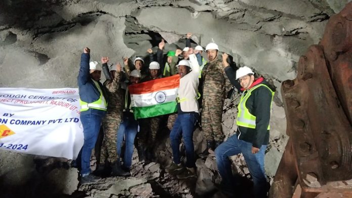 BRO men celebrating breakthrough in 700 mtr Nowshera Tunnel.